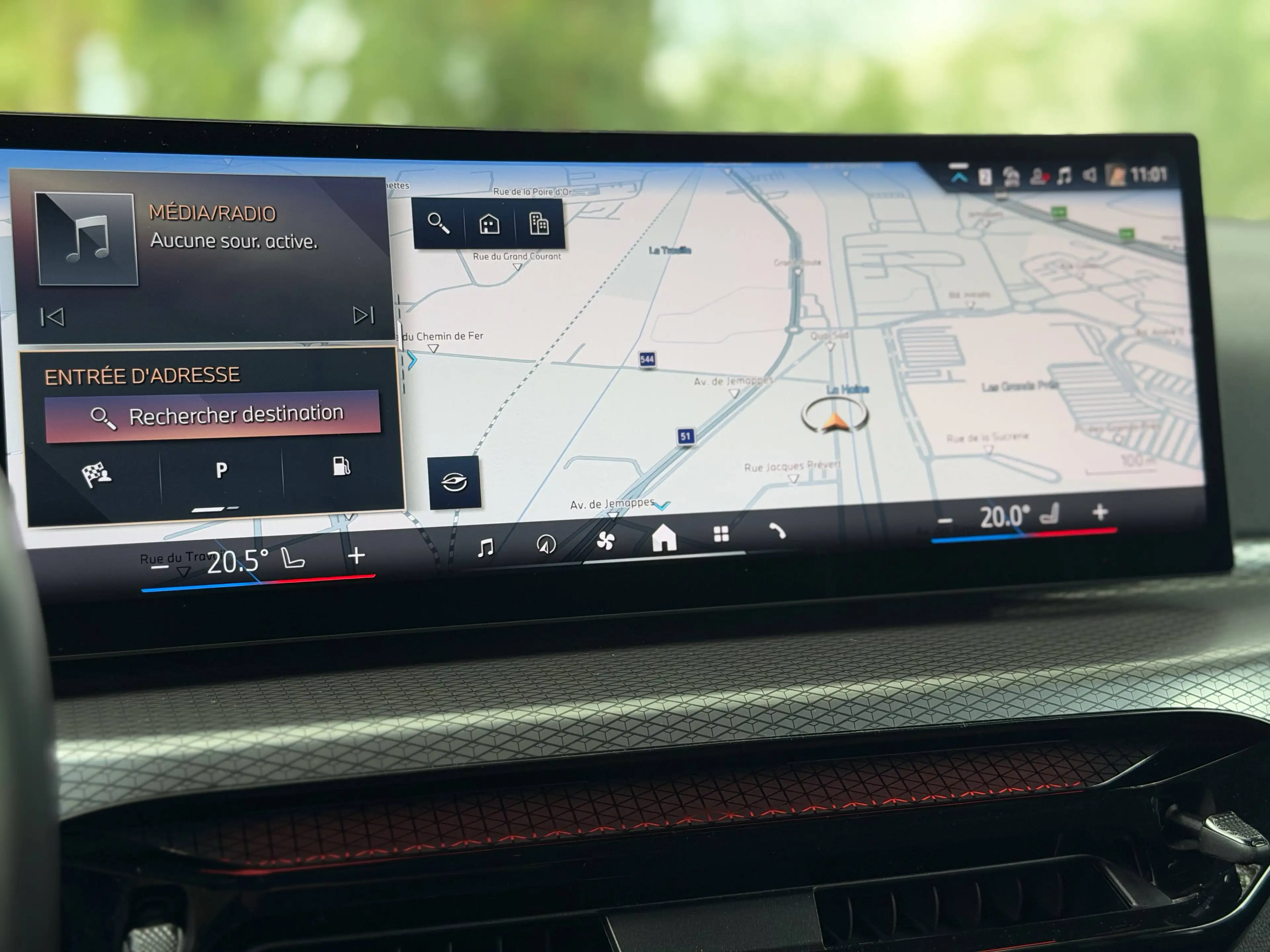 BMW 318 Toit ouvrant - Harman Kardon - Garantie constructeur 02/27 - 318iA — photo 25