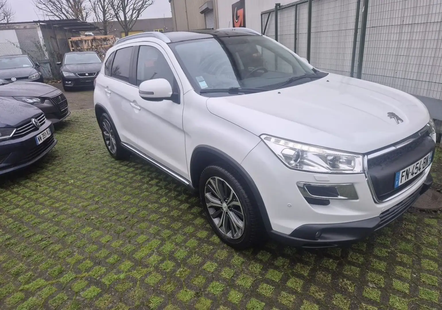 Peugeot 4008 Peugeot 4008 1.8 HDI 150 BV6 4X4 Blanco - 1