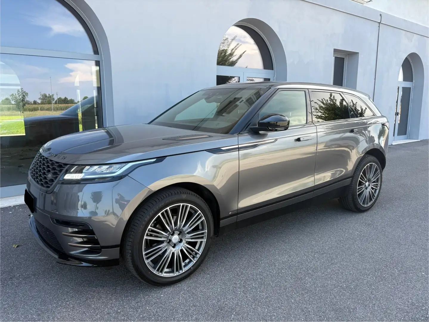 Land Rover Range Rover Velar 2.0 i4 R-Dynamic HSE 240cv auto - 2