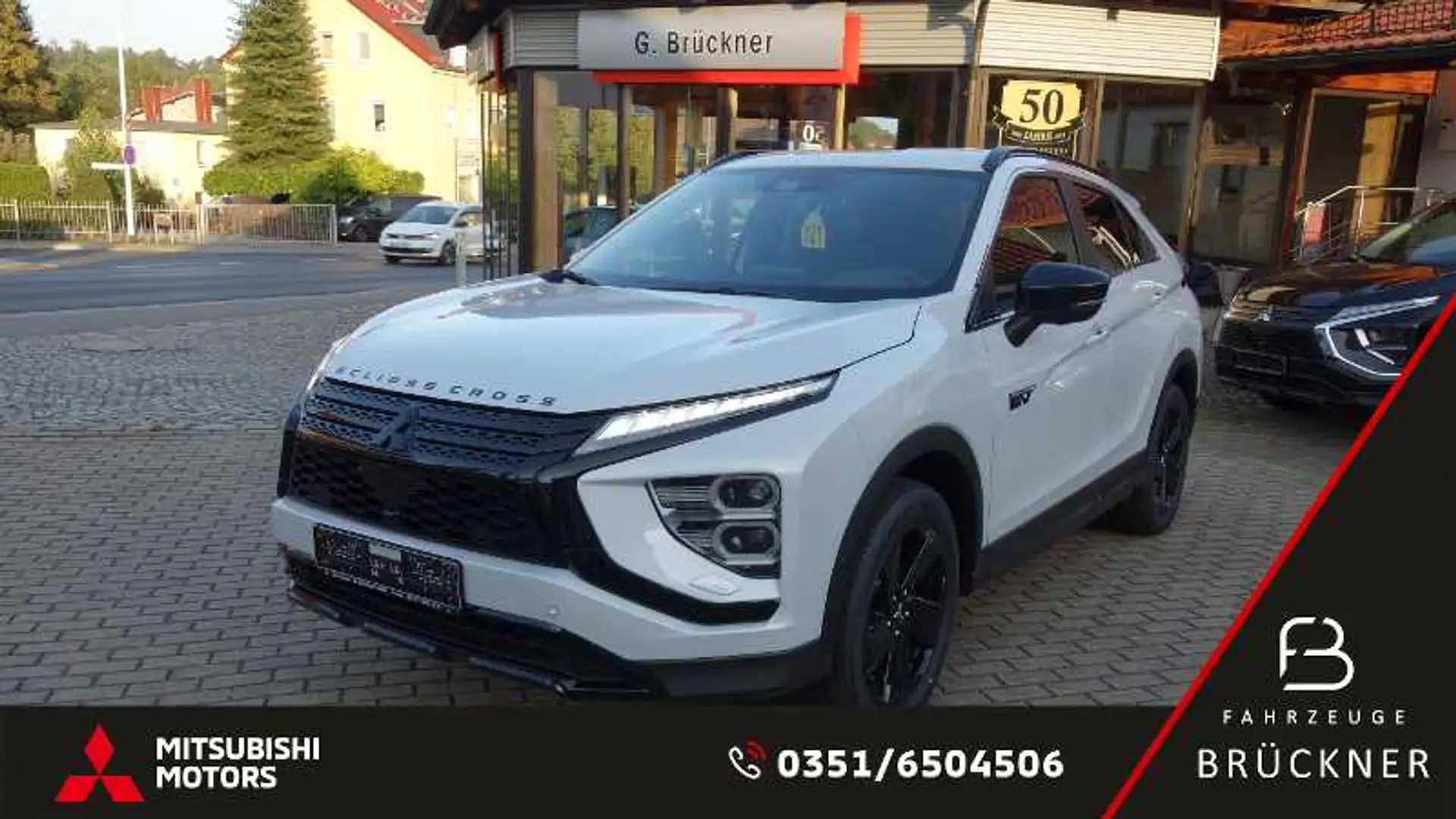 Mitsubishi Eclipse Cross PHEV Select Black 4WD Premium-Lack Weiß - 1