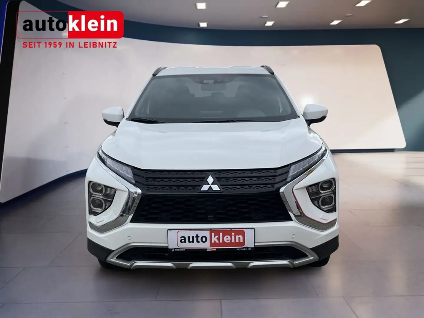 Mitsubishi Eclipse Cross Eclipse Cross 2,4 PHEV 4WD 45 Jahre Edition CVT Au Weiß - 2