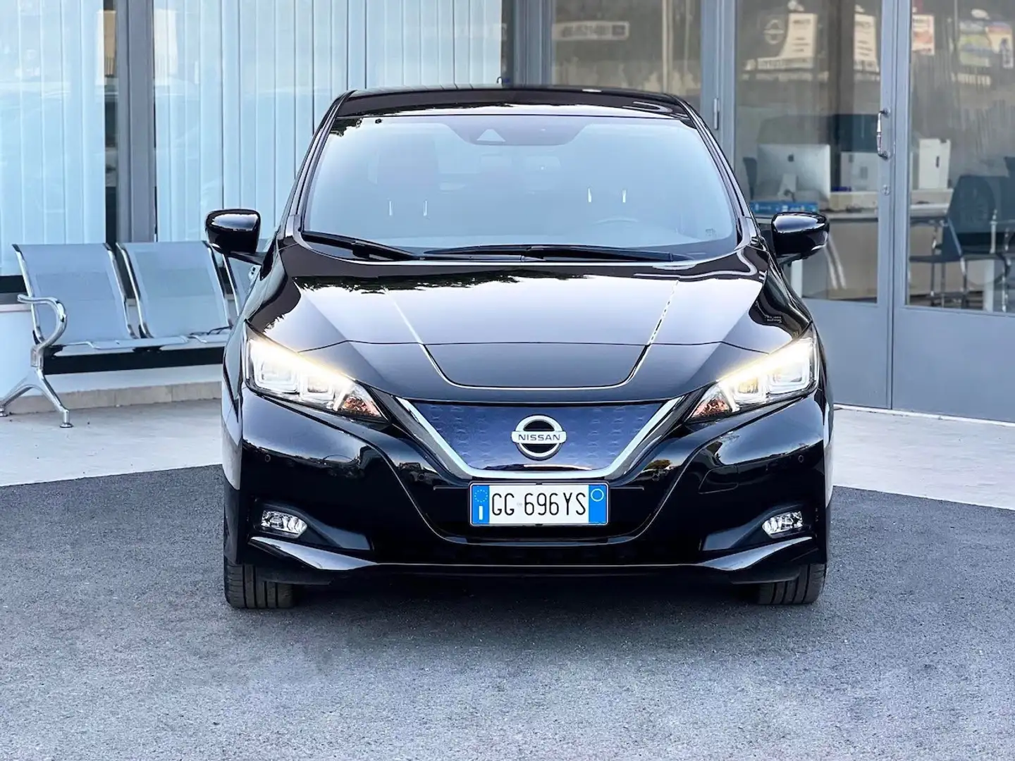 Nissan Leaf N-Connecta 40 kWh IVA Esposta - 2021 Nero - 2