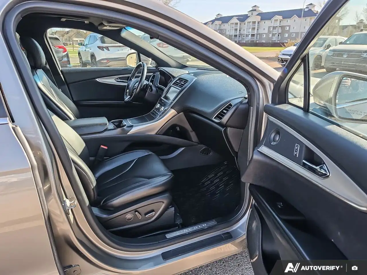 Lincoln MKX снимка Lincoln MKX