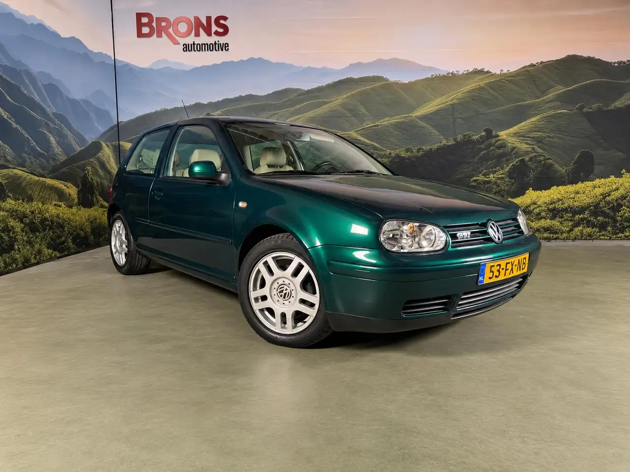 Volkswagen Golf GTI 1.8-5V Turbo, foto 4