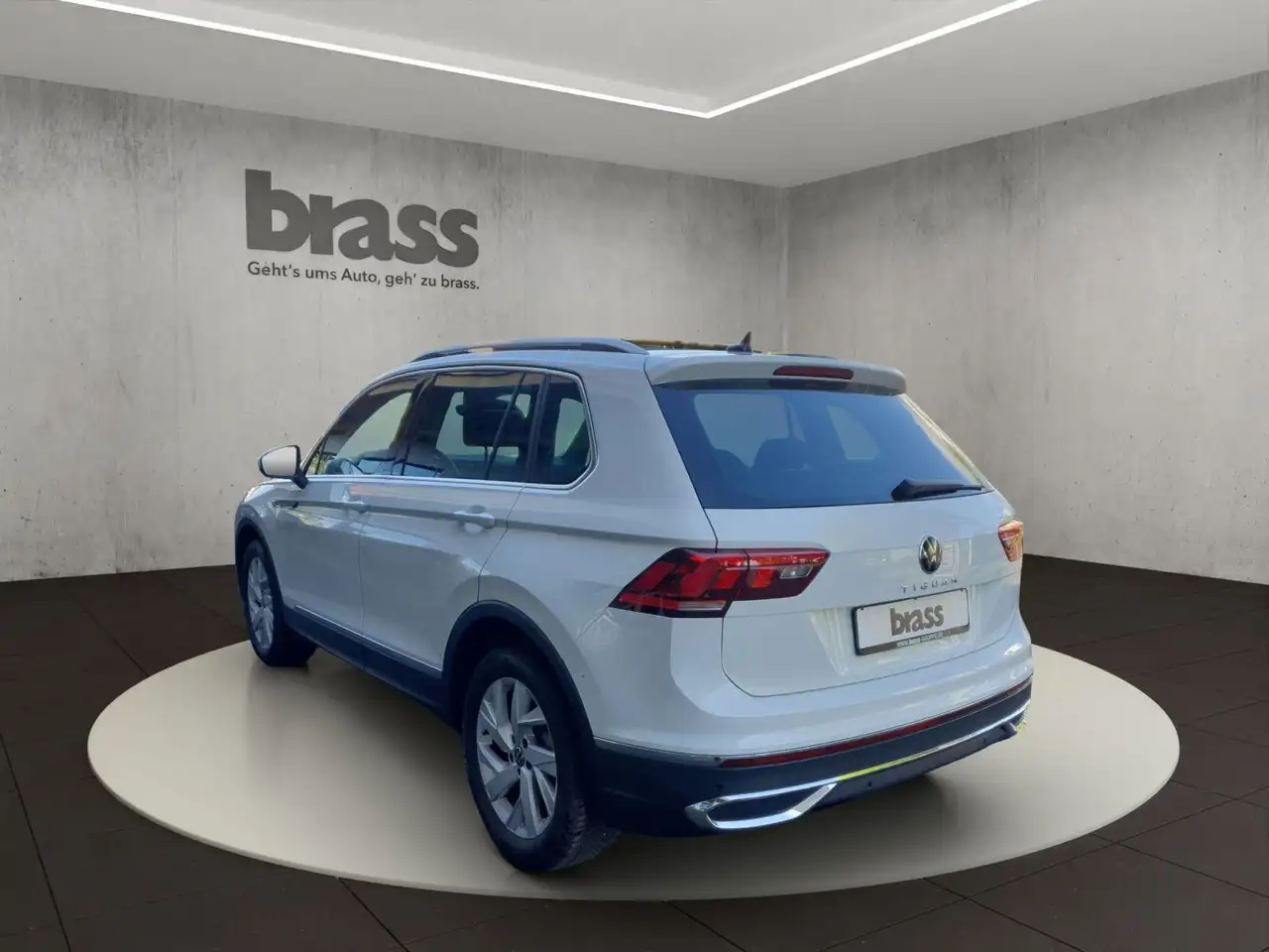 Volkswagen Tiguan 1.5 TSI Elegance OPF Automatik 3