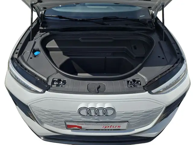 Audi Q6 E-Tron view 12