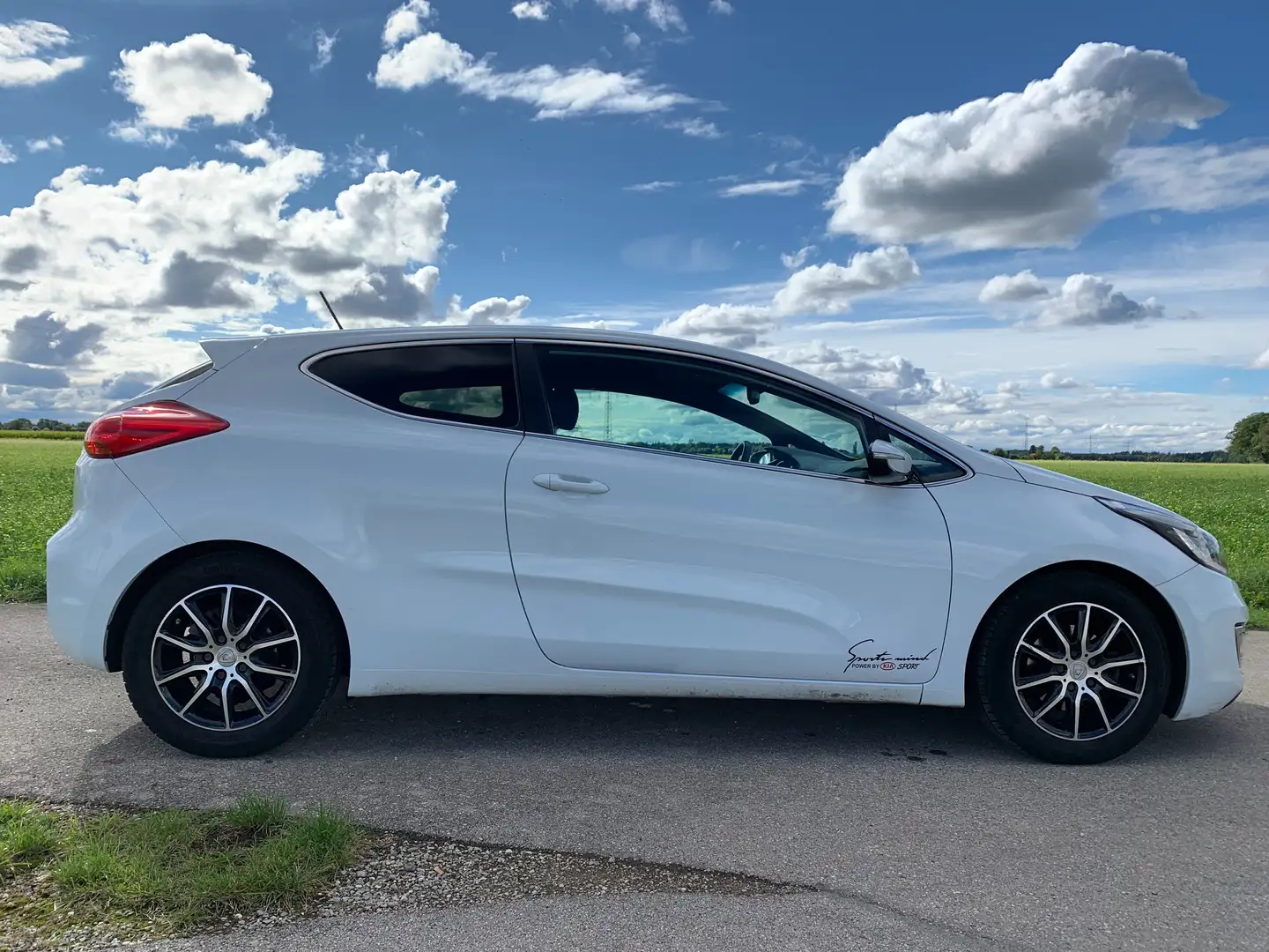 Kia ProCeed / pro_cee'd Ceed 1.6 GDI Edition 7 Weiß - 2