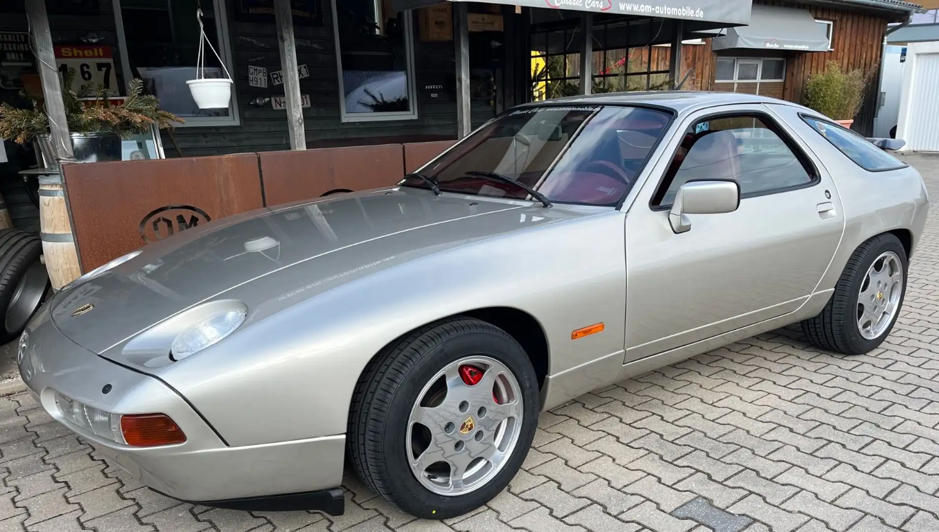 Porsche 928 GT * 2.Hand* Schalter * 61.800 km  * Beige - 1