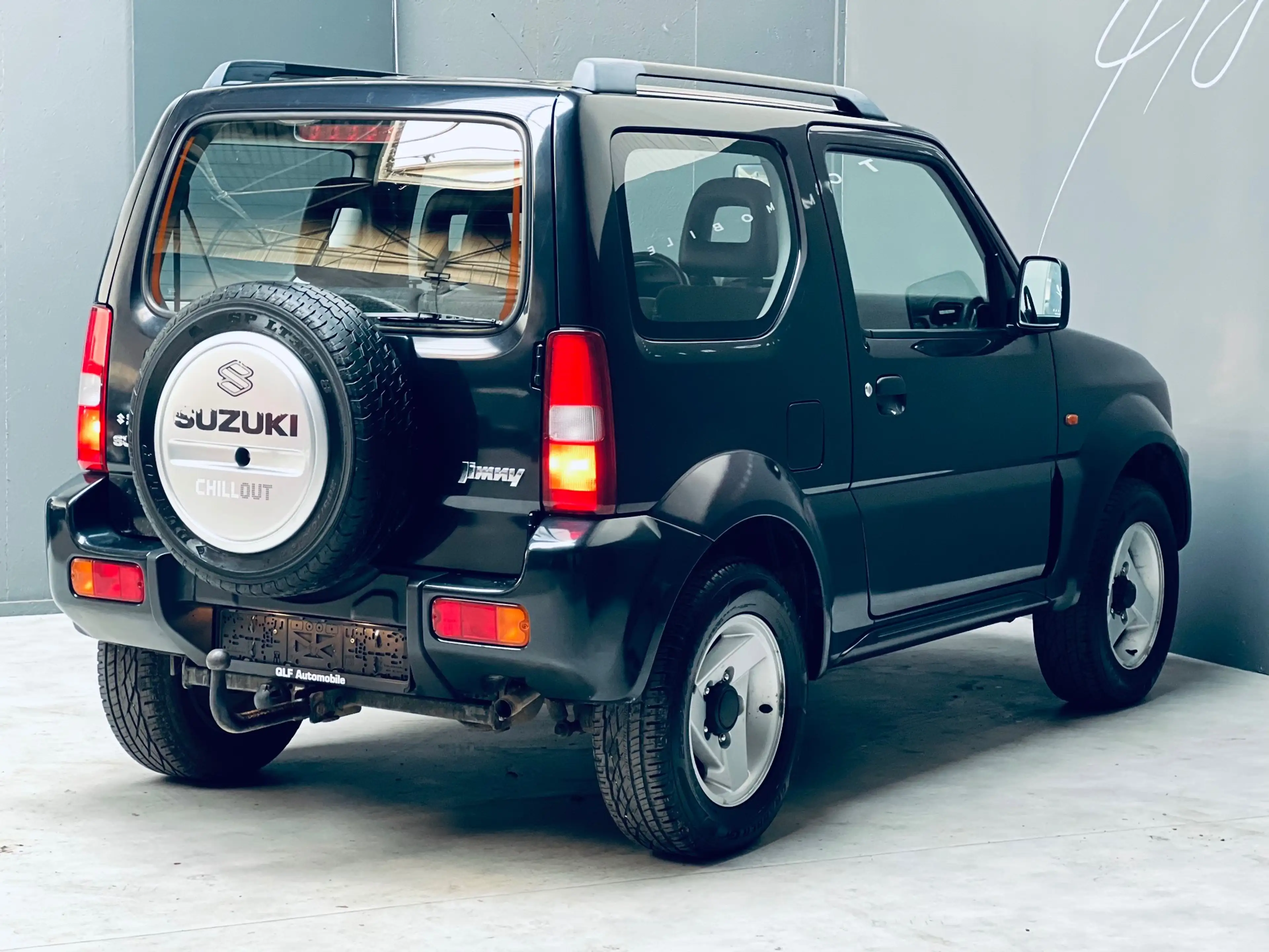 Suzuki Jimny 1.3i **4X4**CLIMATISATION**4 PLACES**GARANTIE** — photo 2
