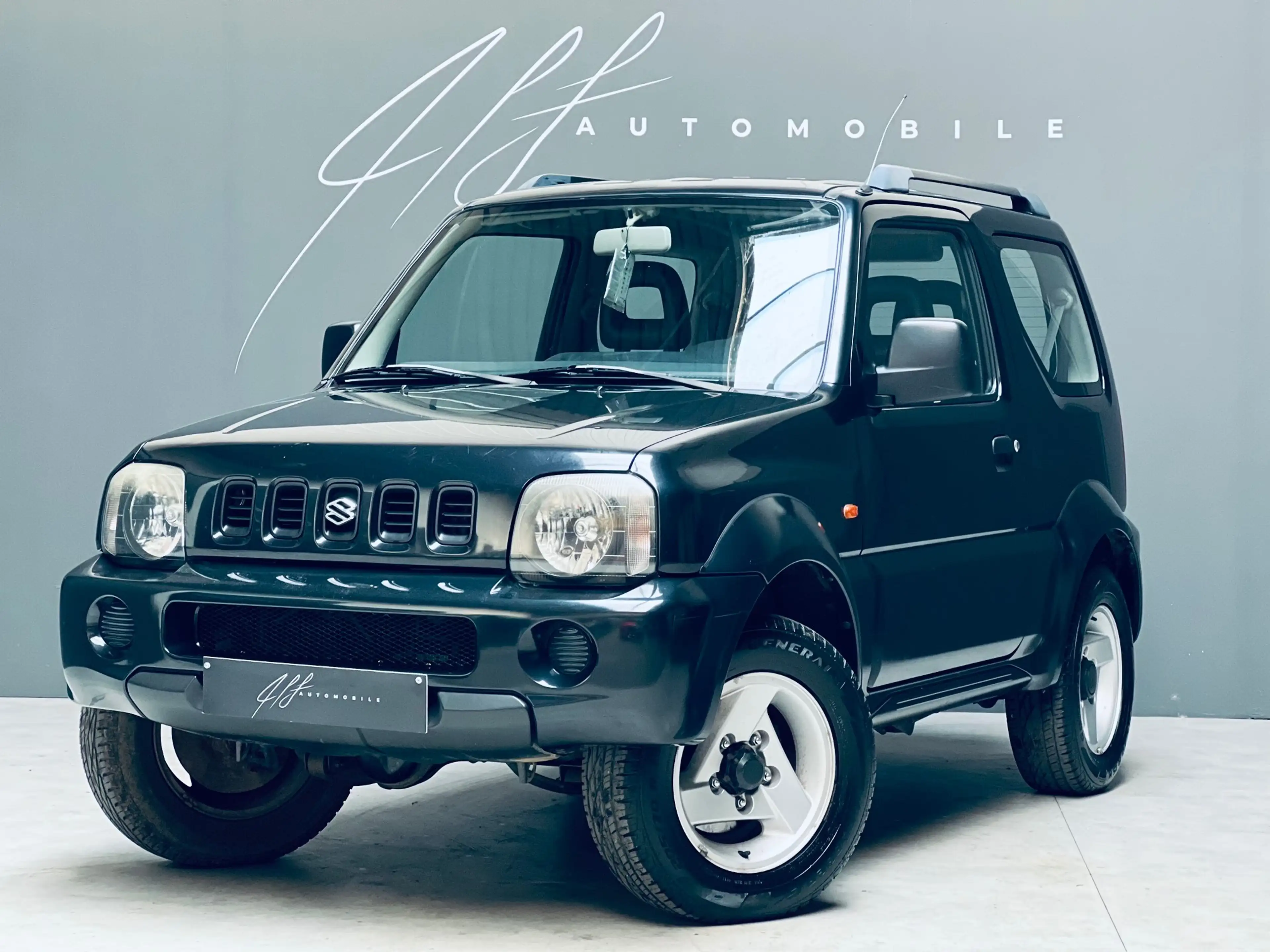 Suzuki Jimny 1.3i **4X4**CLIMATISATION**4 PLACES**GARANTIE** — photo 6