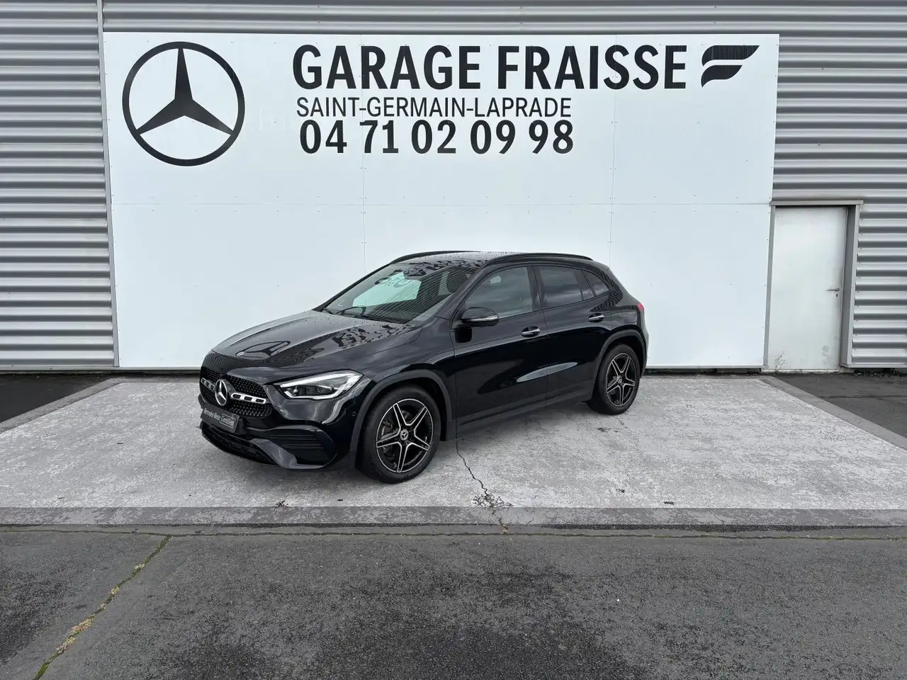 Mercedes-Benz GLA 220