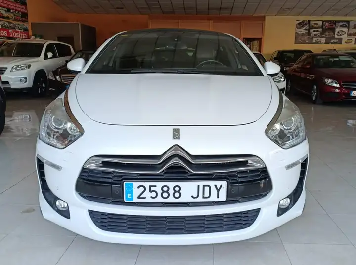 DS DS5 2015, foto 2