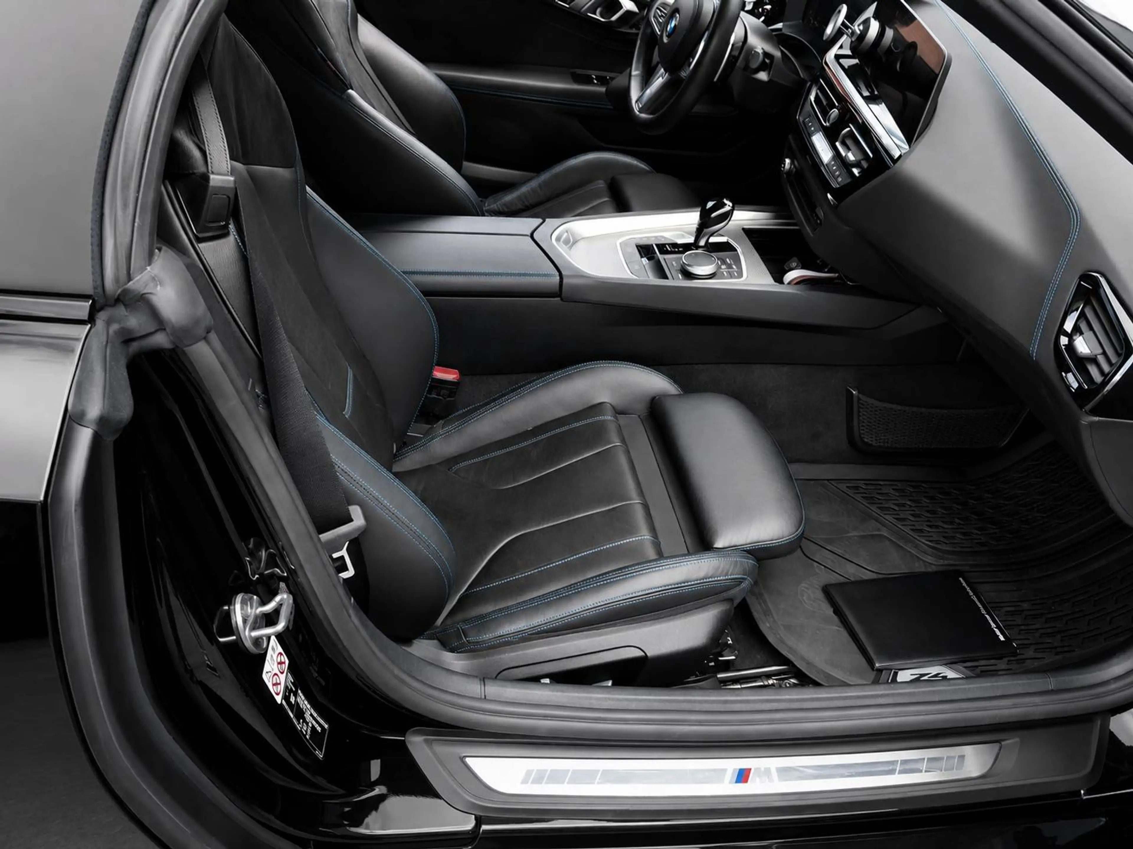 BMW Z4 Z4 2.0iAS sDrive20i M-Sport Aerodynamicapack 19inch — photo 3