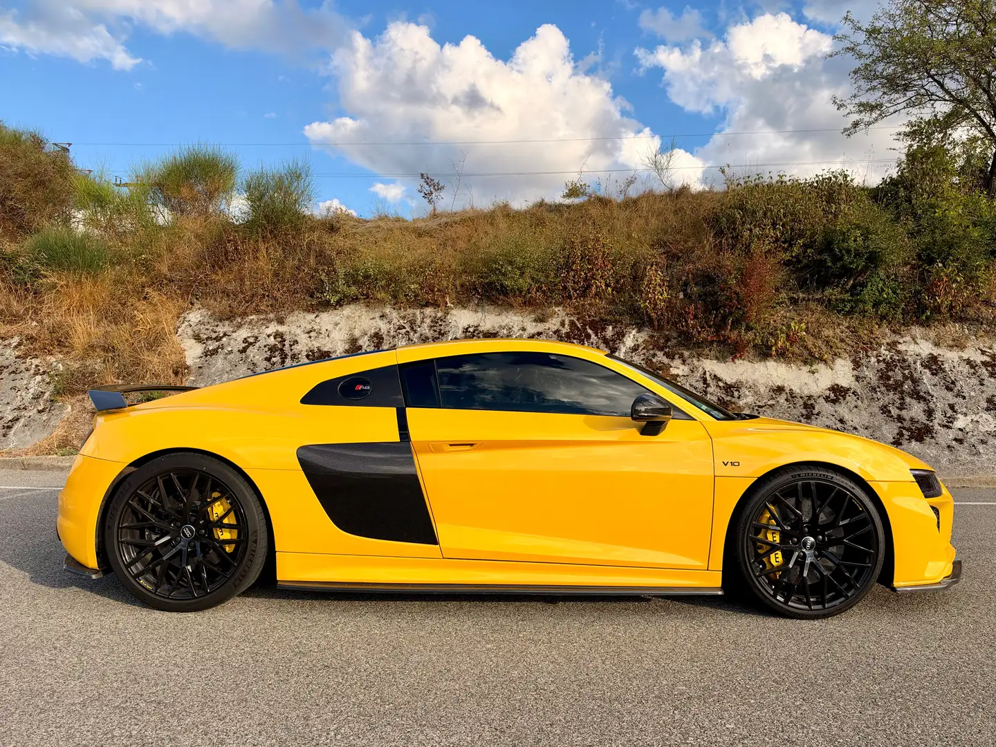 Audi R8 R8 5.2 FSI V10 plus quattro S Tronic Amarillo - 2