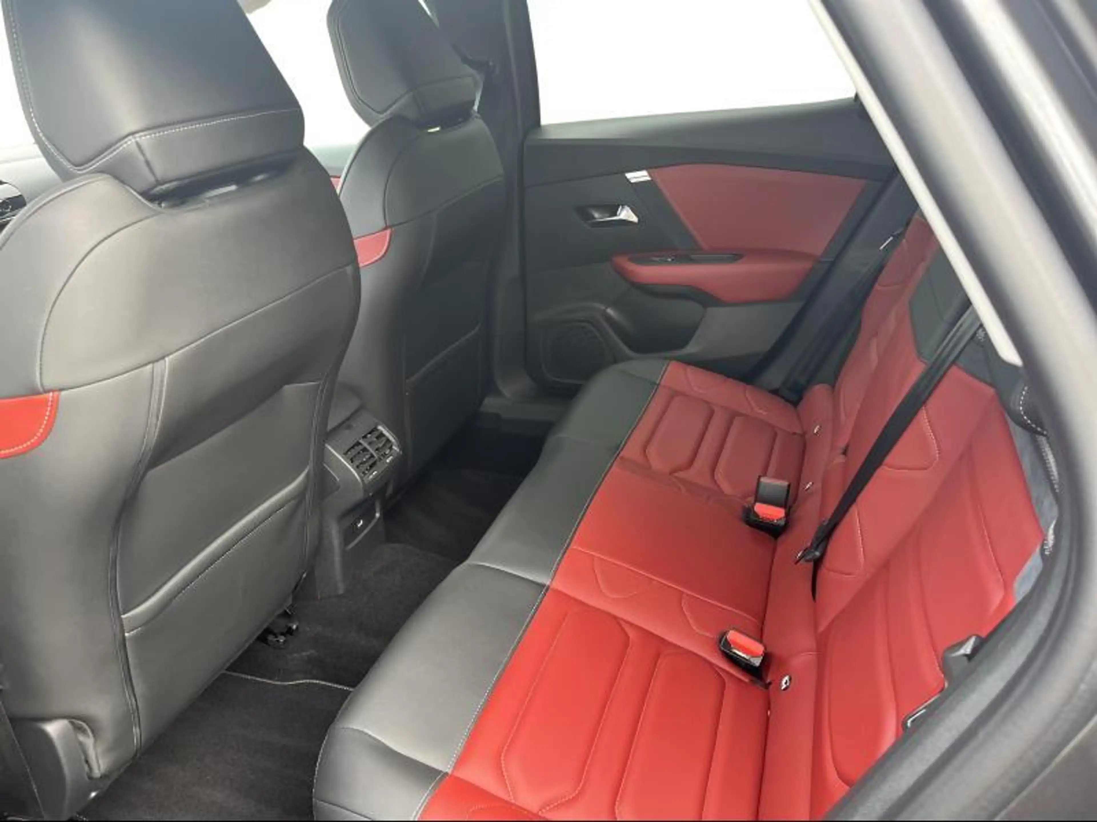 Citroen C4 1.2 PT 130 MAN6 SHINE PACK — photo 9