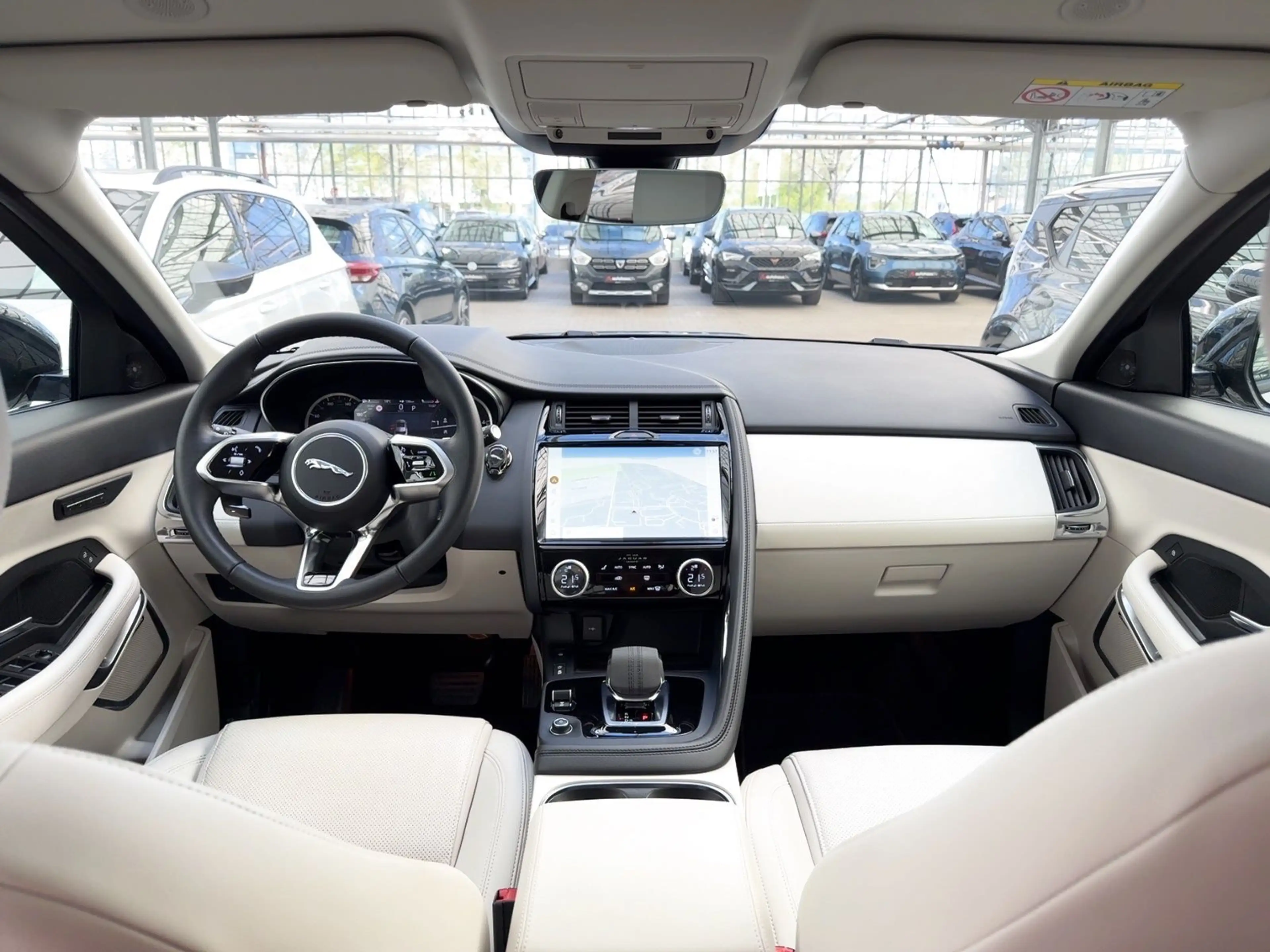 Jaguar E-Pace E-PACE D165 SE AWD  Mild-Hybrid|ACC|LED — photo 9