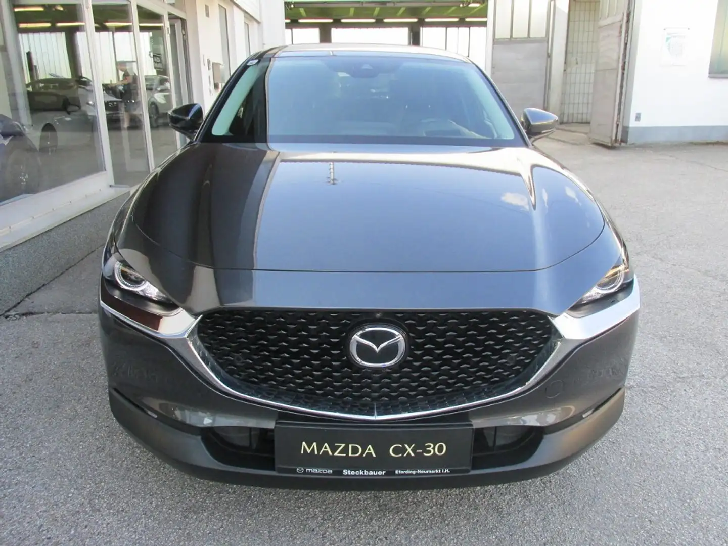 Mazda CX-30 G122 Comfort+/SO/ST/PR/TE Aut. Grau - 2