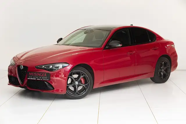 Alfa Romeo Giulia Tributo Italiano 2,0 16V 280 AT8 Q4