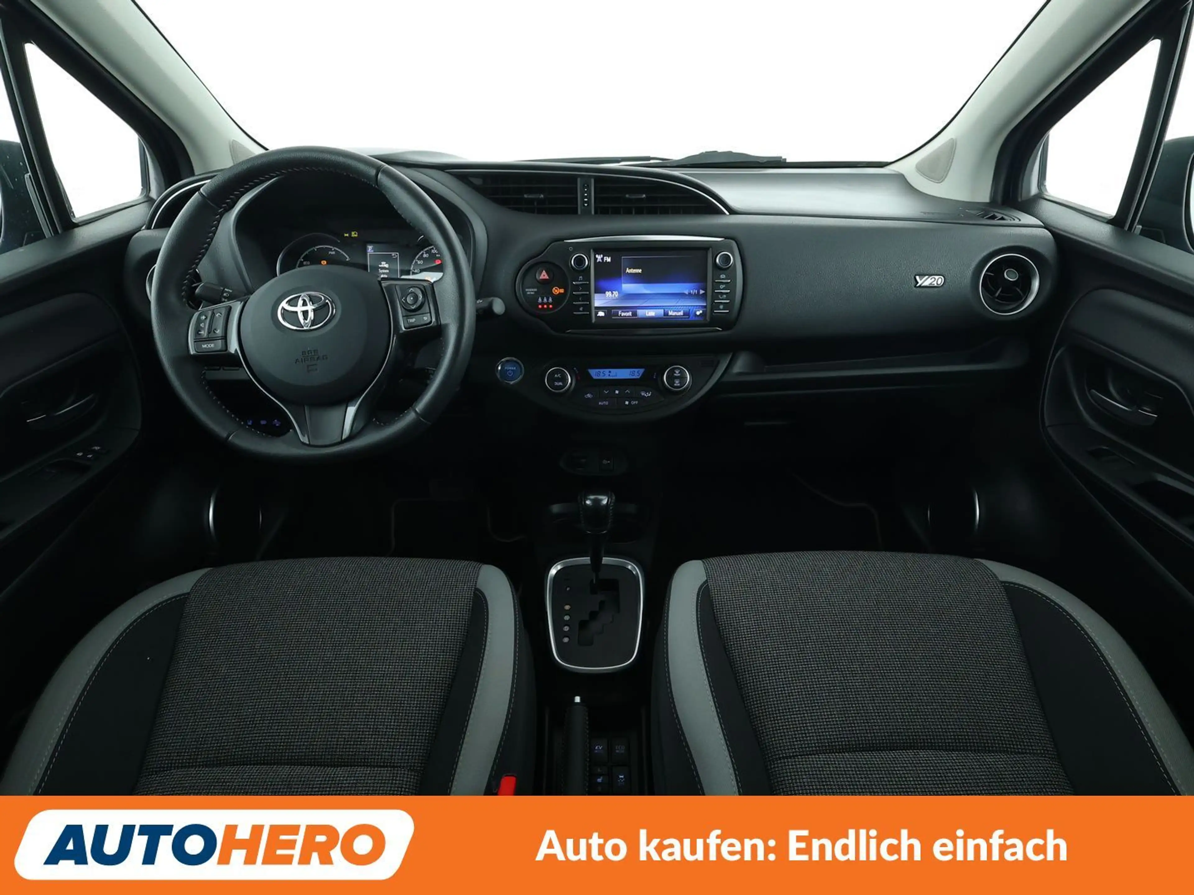 Toyota Yaris 1.5 Hybrid Y20 Club Aut.*CAM*SHZ*ALU*KLIMA* — photo 12