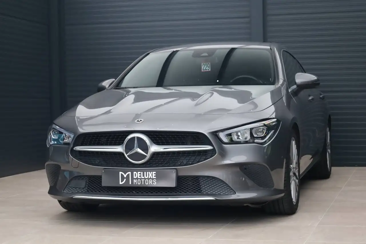 Mercedes-Benz CLA 200