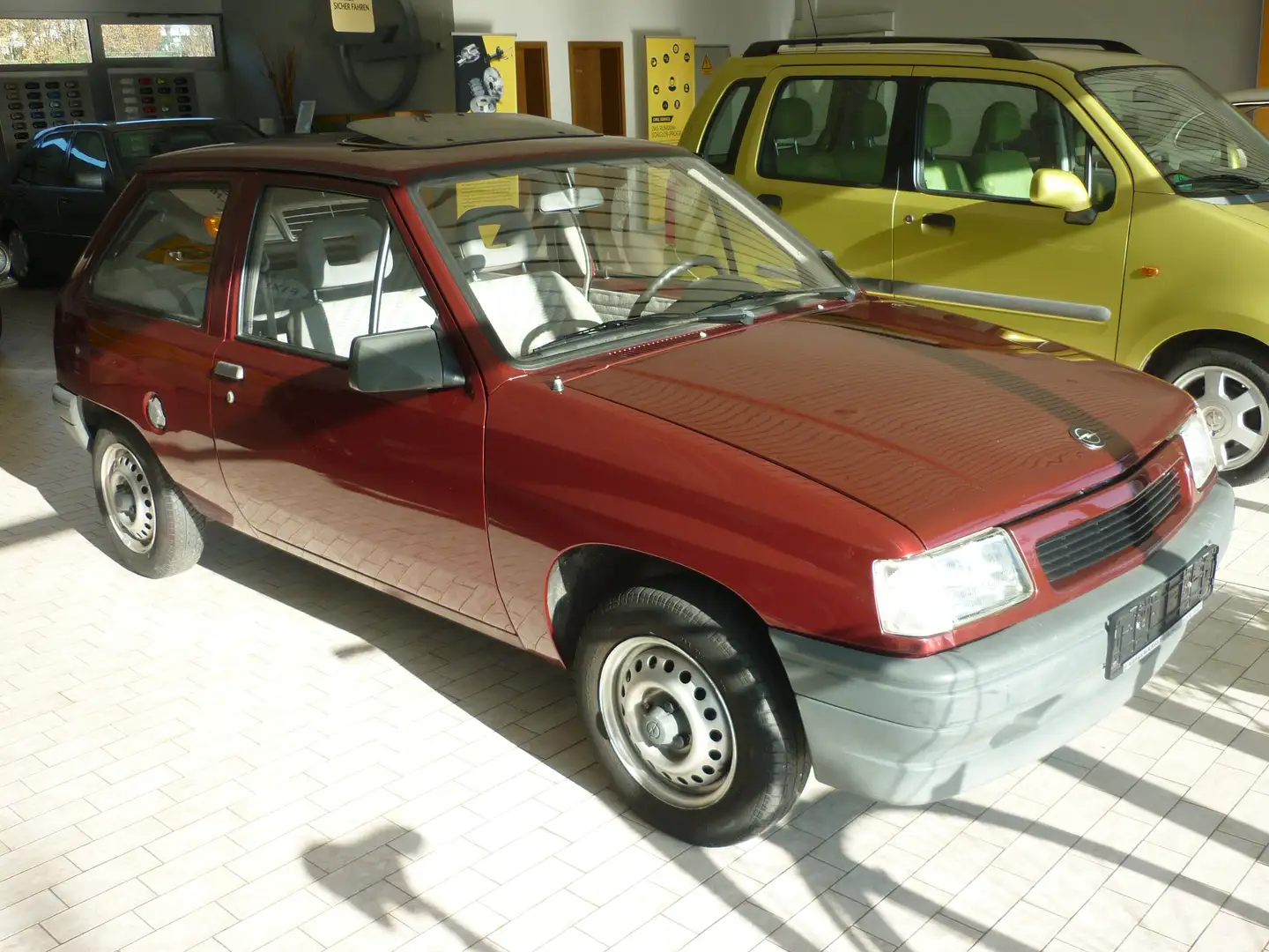 Opel Corsa C City Rot - 1