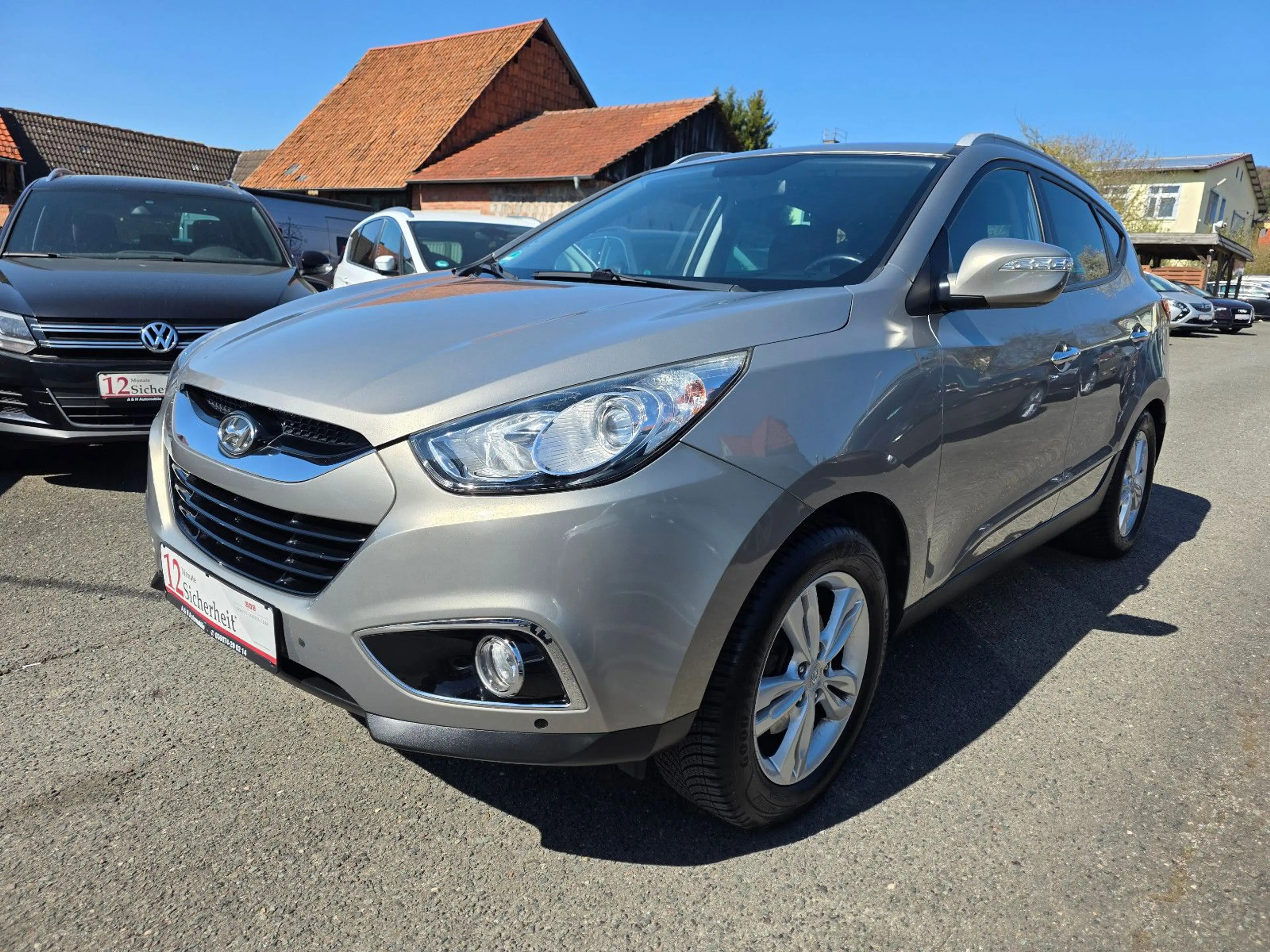 Hyundai iX35 Premium 4WD 4x4 Anhängerkupplung — photo 2