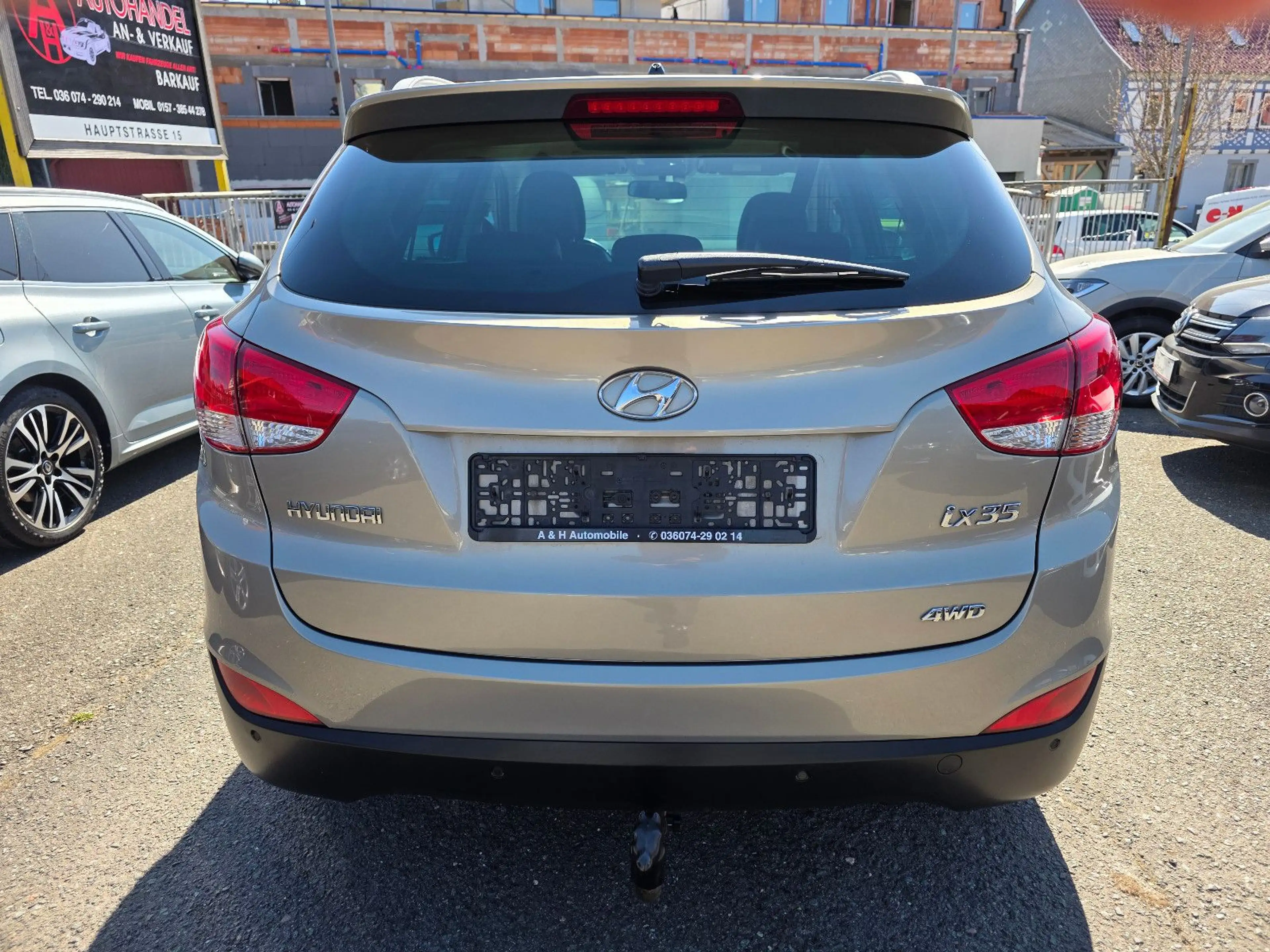 Hyundai iX35 Premium 4WD 4x4 Anhängerkupplung — photo 5