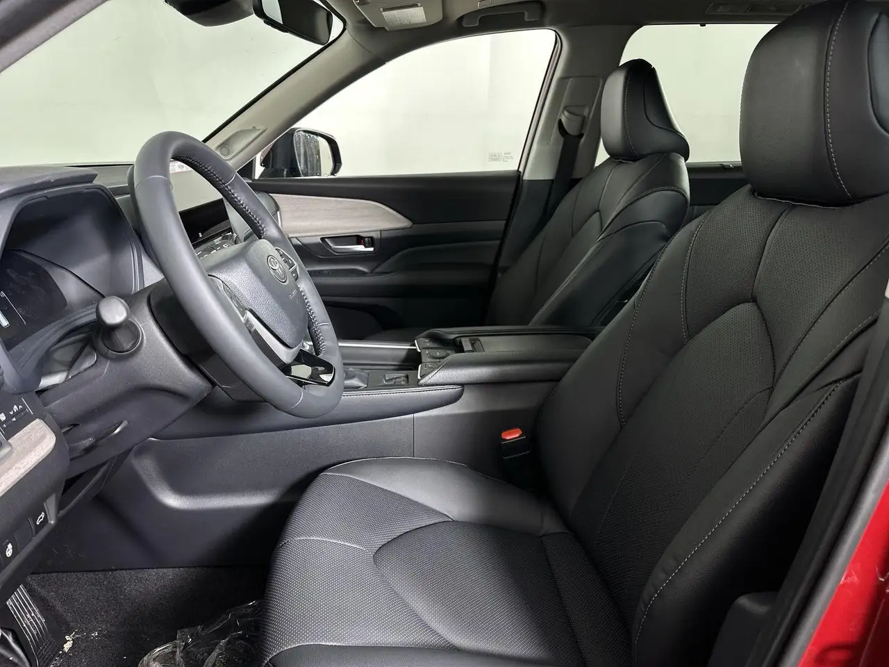 Toyota Grand Highlander снимка Toyota Grand Highlander