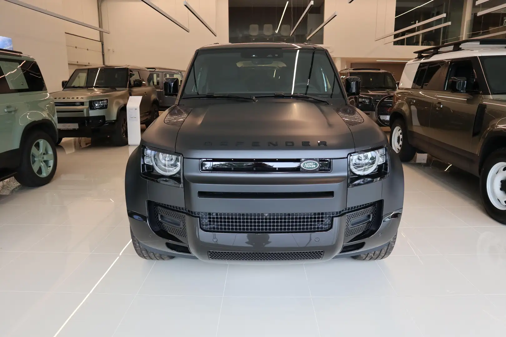 Land Rover Defender 110 D250 X-Dynamic SE AWD Auto Negro - 2