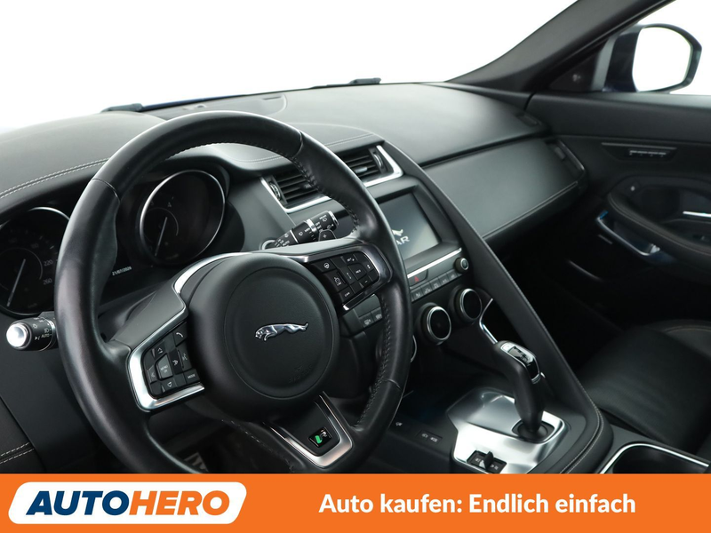 Jaguar E-Pace D180 R-Dynamic SE AWD Aut.*NAVI*CAM*PDC*SHZ* — photo 11