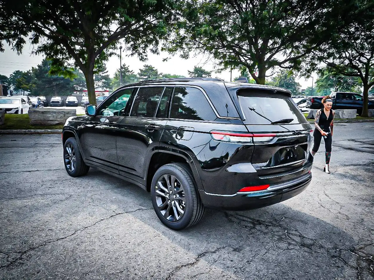 Jeep Grand Cherokee photo Jeep Grand Cherokee