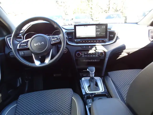 Kia Xceed view 9