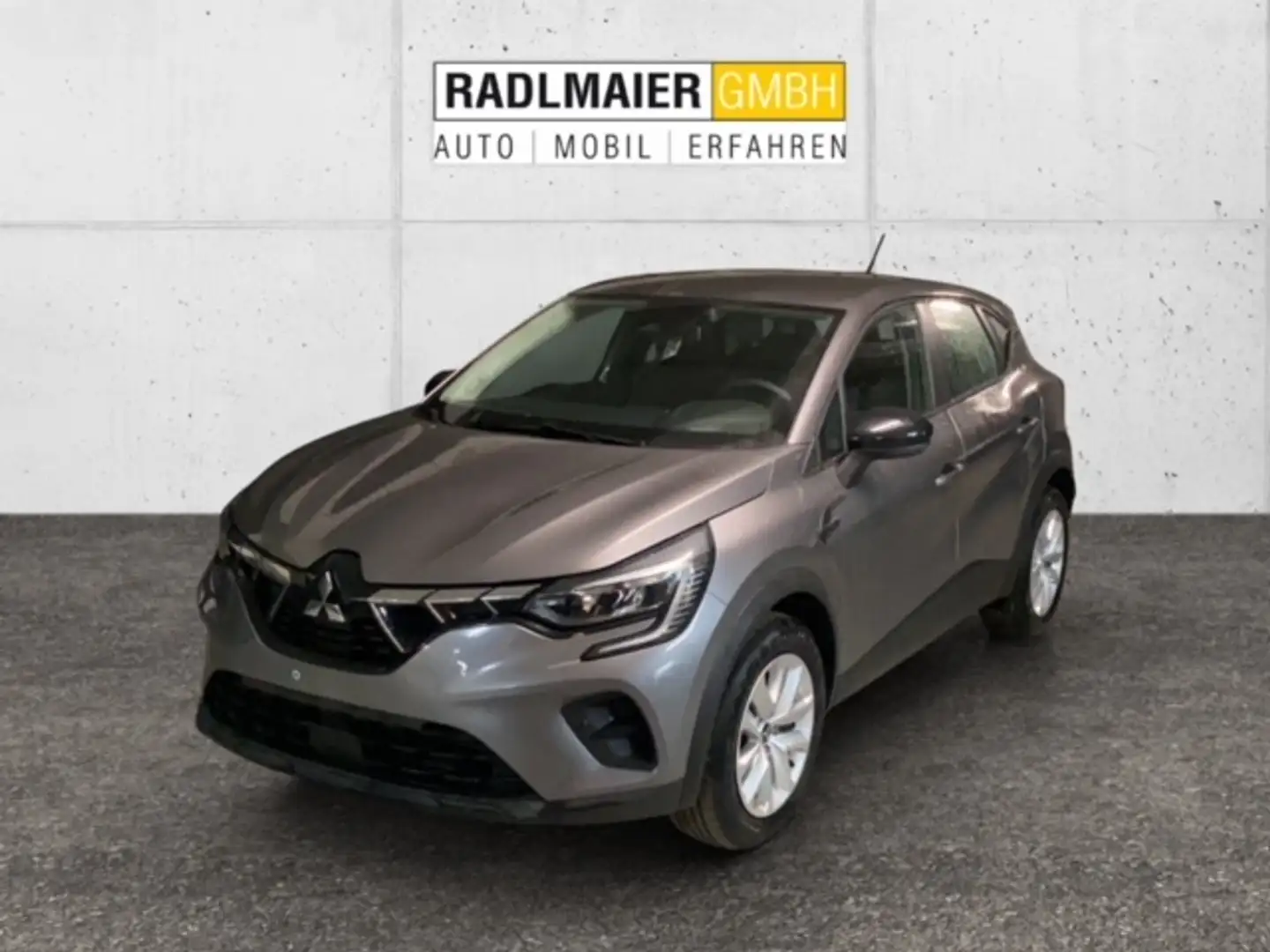 Mitsubishi ASX Mildhybrid Plus 6MT Grau - 1