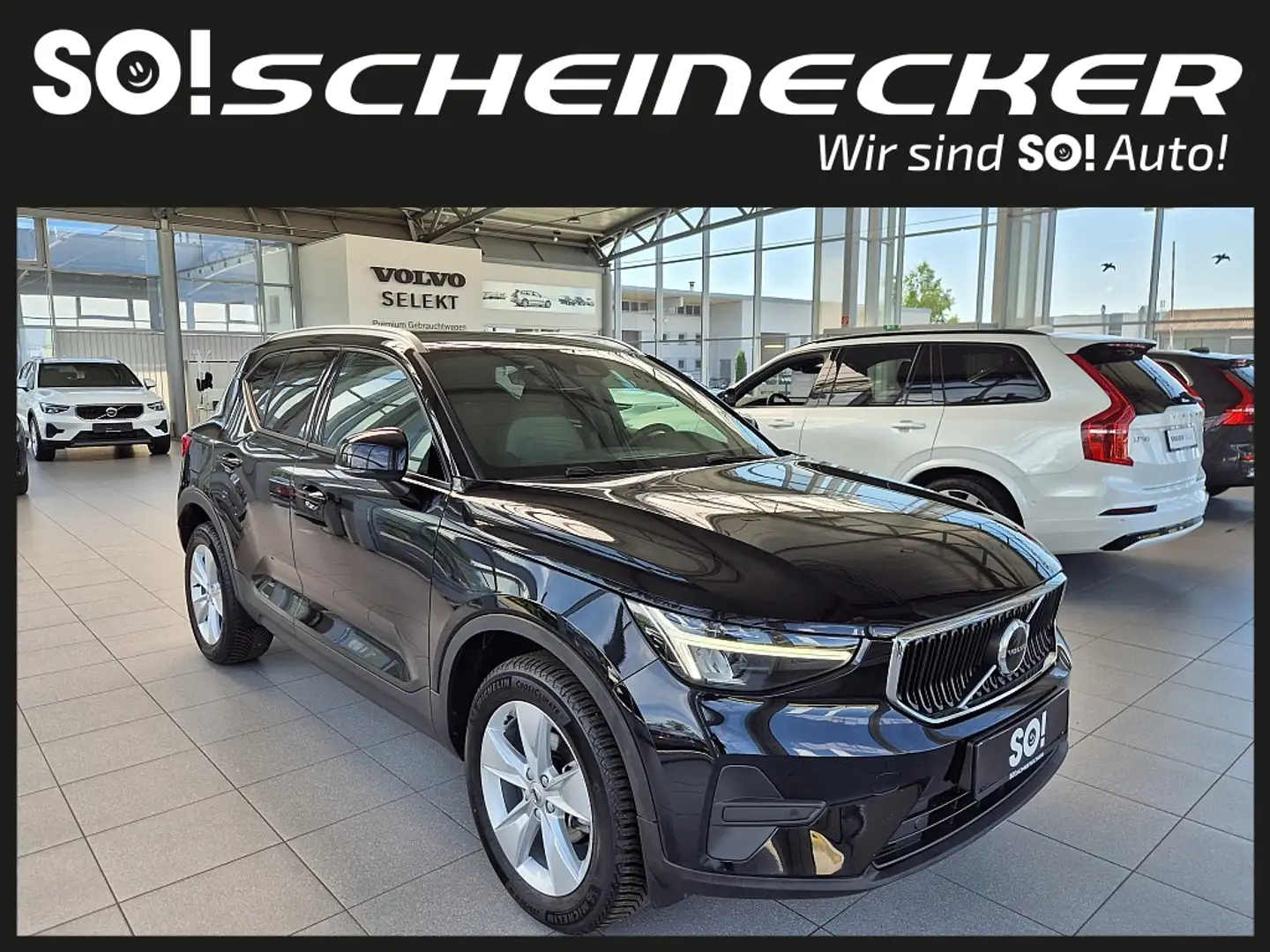 Volvo XC40 T2 Core Aut. Schwarz - 1