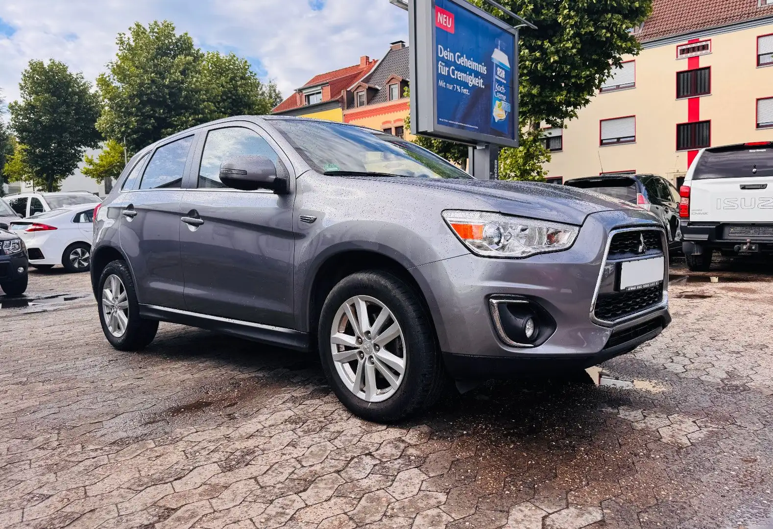 Mitsubishi ASX 1.8 DI-D Edition 2WD 1.Hand Klimaautomatik Grau - 1