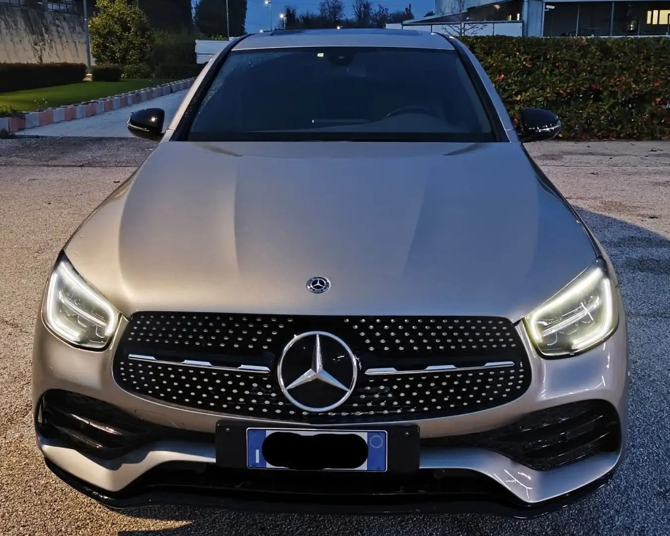 Mercedes-Benz GLC 200 GLC Coupe - AMG Premium Plus 4matic auto Oro - 2