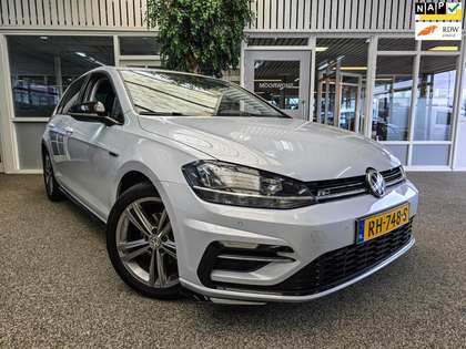 Volkswagen Golf 1.0 TSI R-Line Virtueel Cockpit Navi Massage Acc.