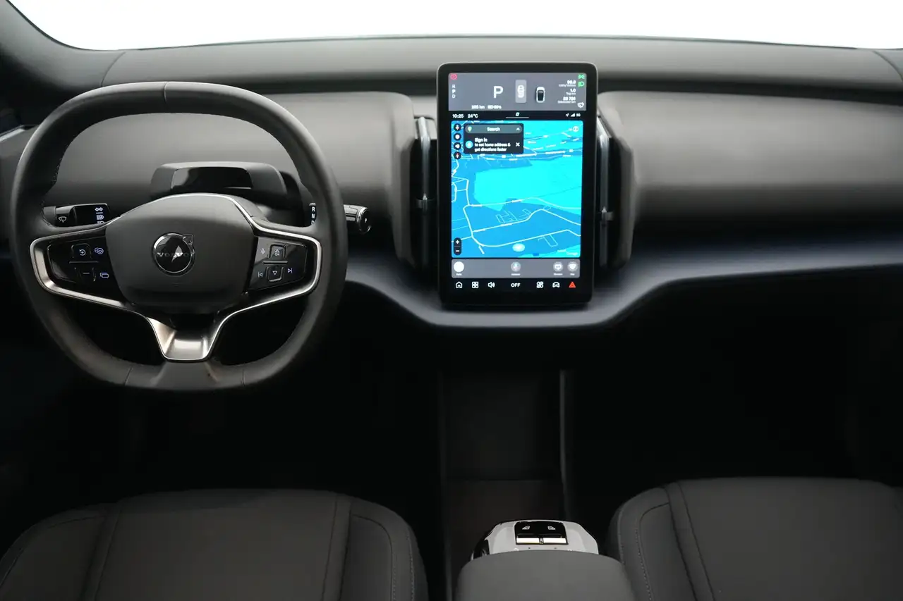 Volvo EX30 69 kWh Single Motor Ext. Range Core LED GPS CAM BL, миниатюра 13