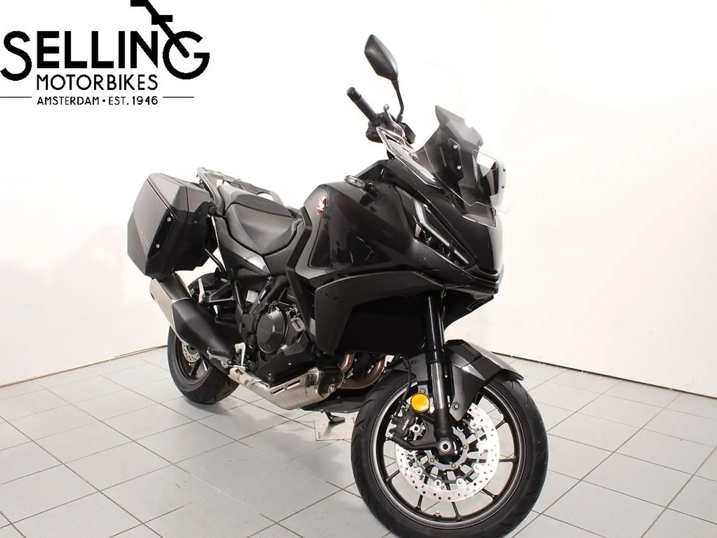 Honda NT 1100 NHC52 Gunmetal Black Metallic Zwart - 2