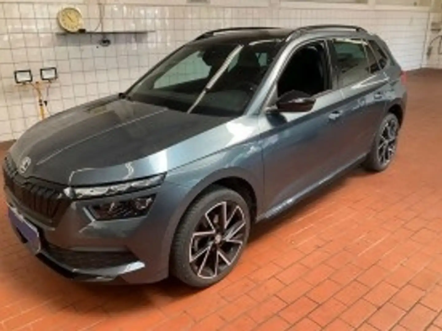 Skoda Kamiq 1,5 TSI DSG Monte Carlo Grau - 2