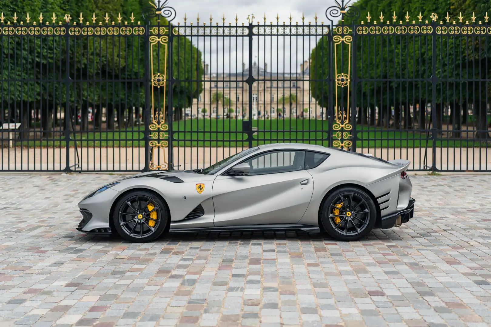 Ferrari 812 812 Competizione - Atelier car, 890 kms, huge spec Gri - 2