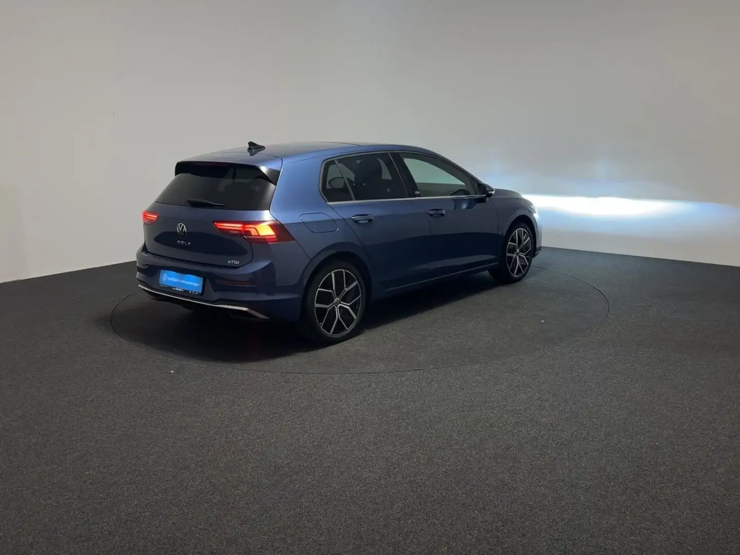 Volkswagen Golf Style 1.5eTSI DSG Navi AHK Pano Head-up Klima Blau - 2