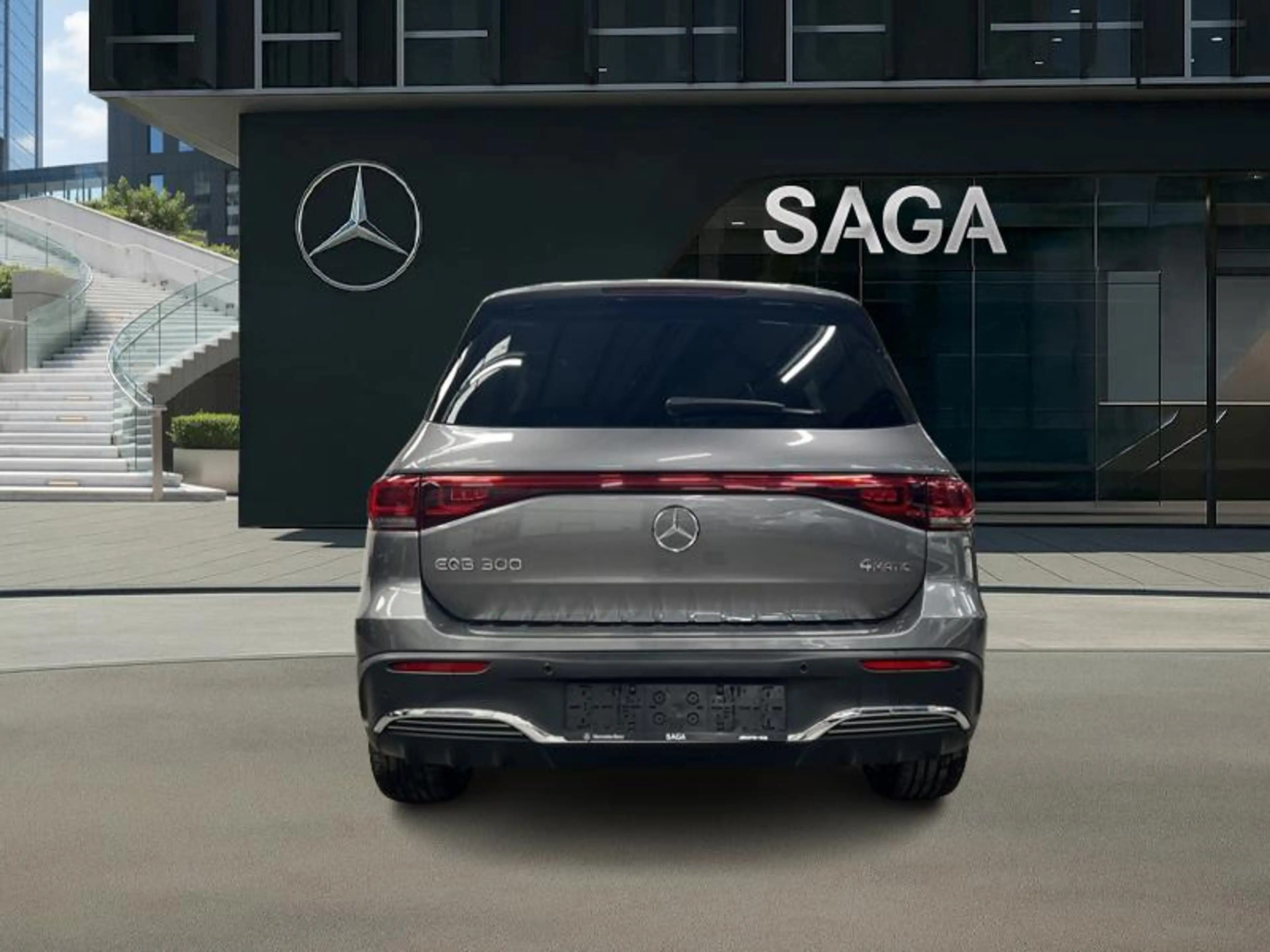 Mercedes-Benz EQB 300 4MATIC AMG Line 7 places — photo 7