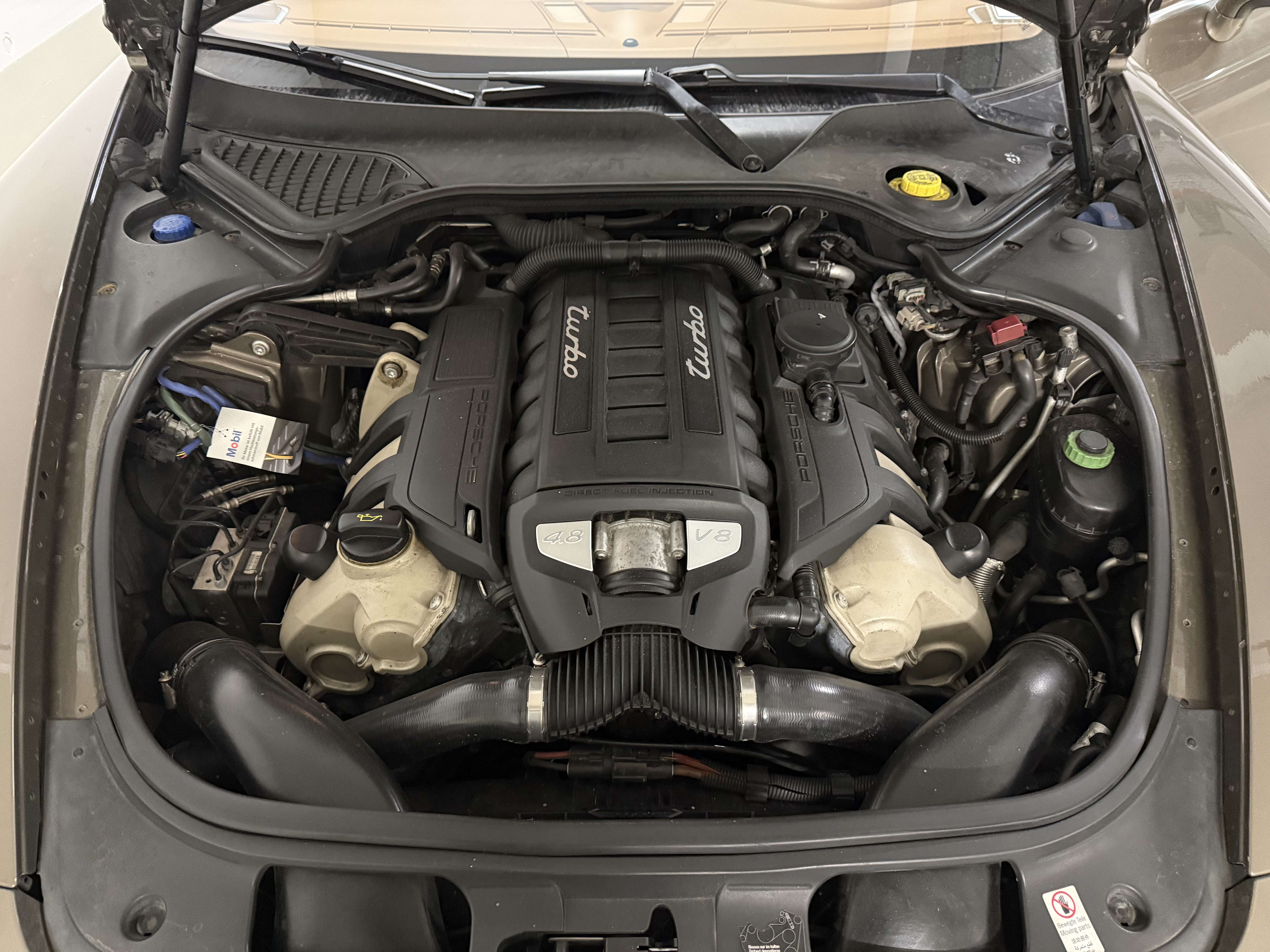 Second hand Porsche Panamera 