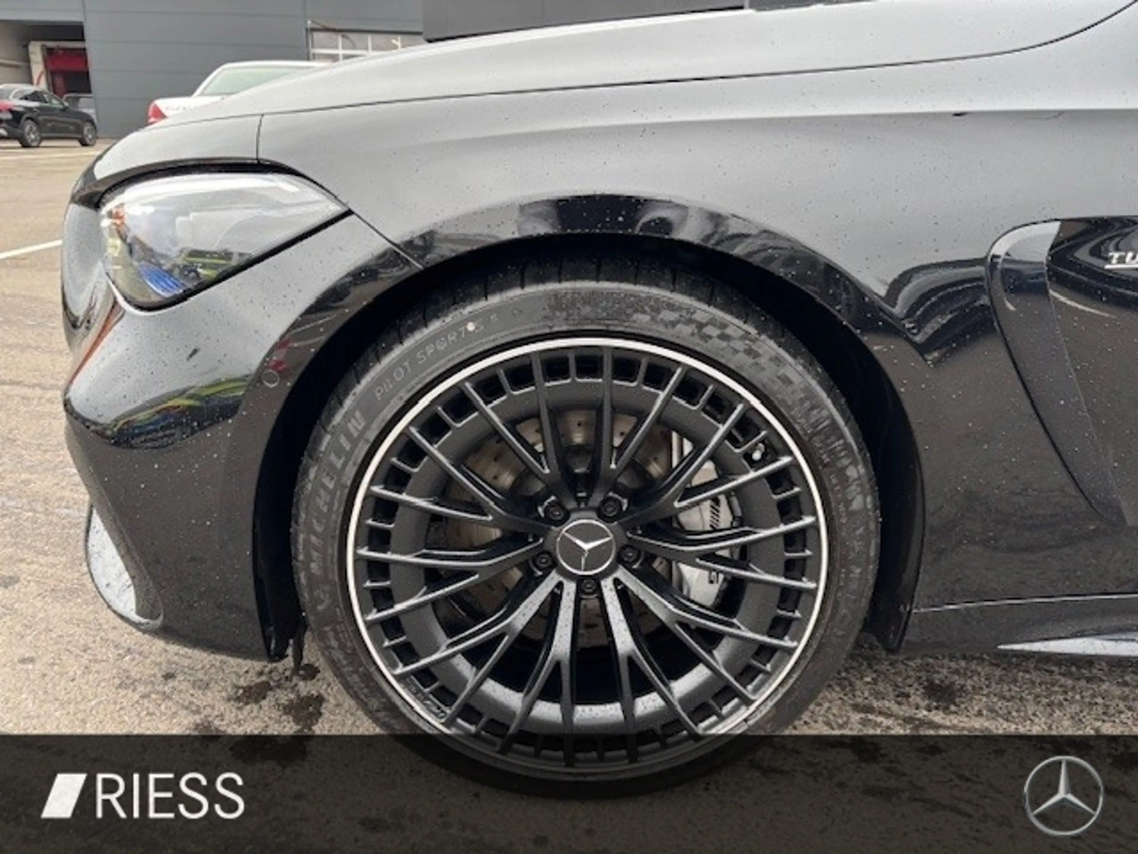 Mercedes-Benz CLE 53 AMG 4M Night Distr Pano AHK Sitzkli 20" — photo 9