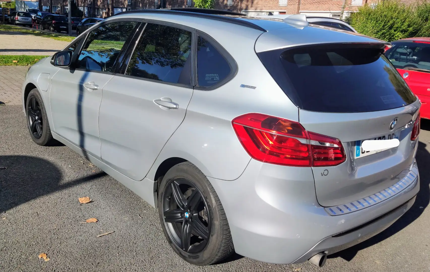 BMW 225 Active Tourer 225xe 224 ch Sport A - 1