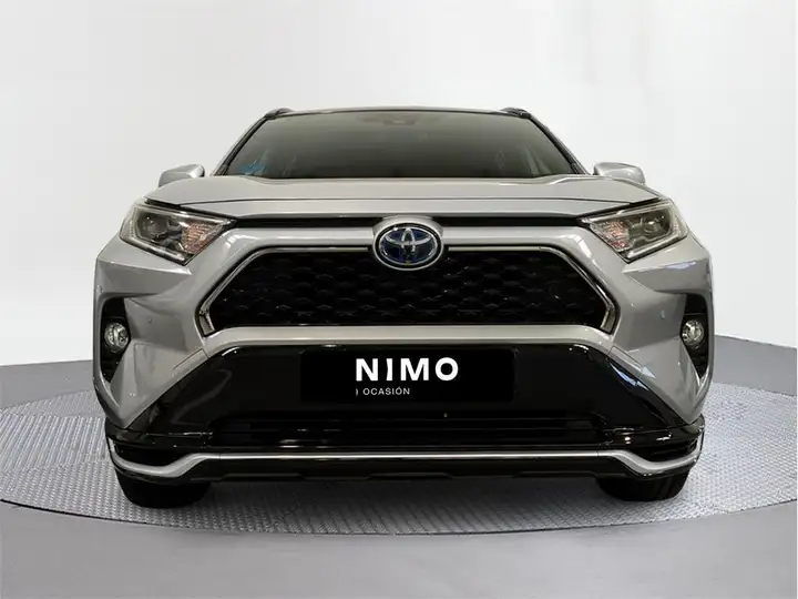 Toyota RAV4 2022, foto 5