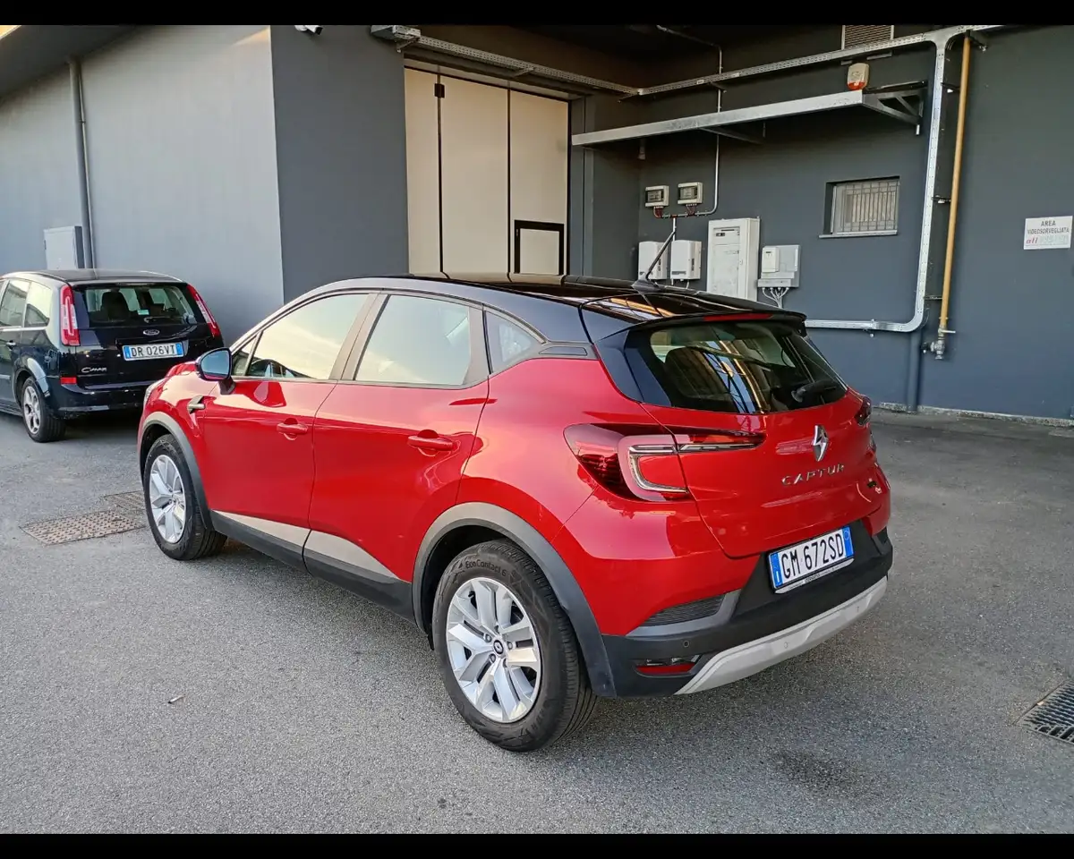 Renault Captur 1.6 E-Tech full hybrid Techno 145cv 9