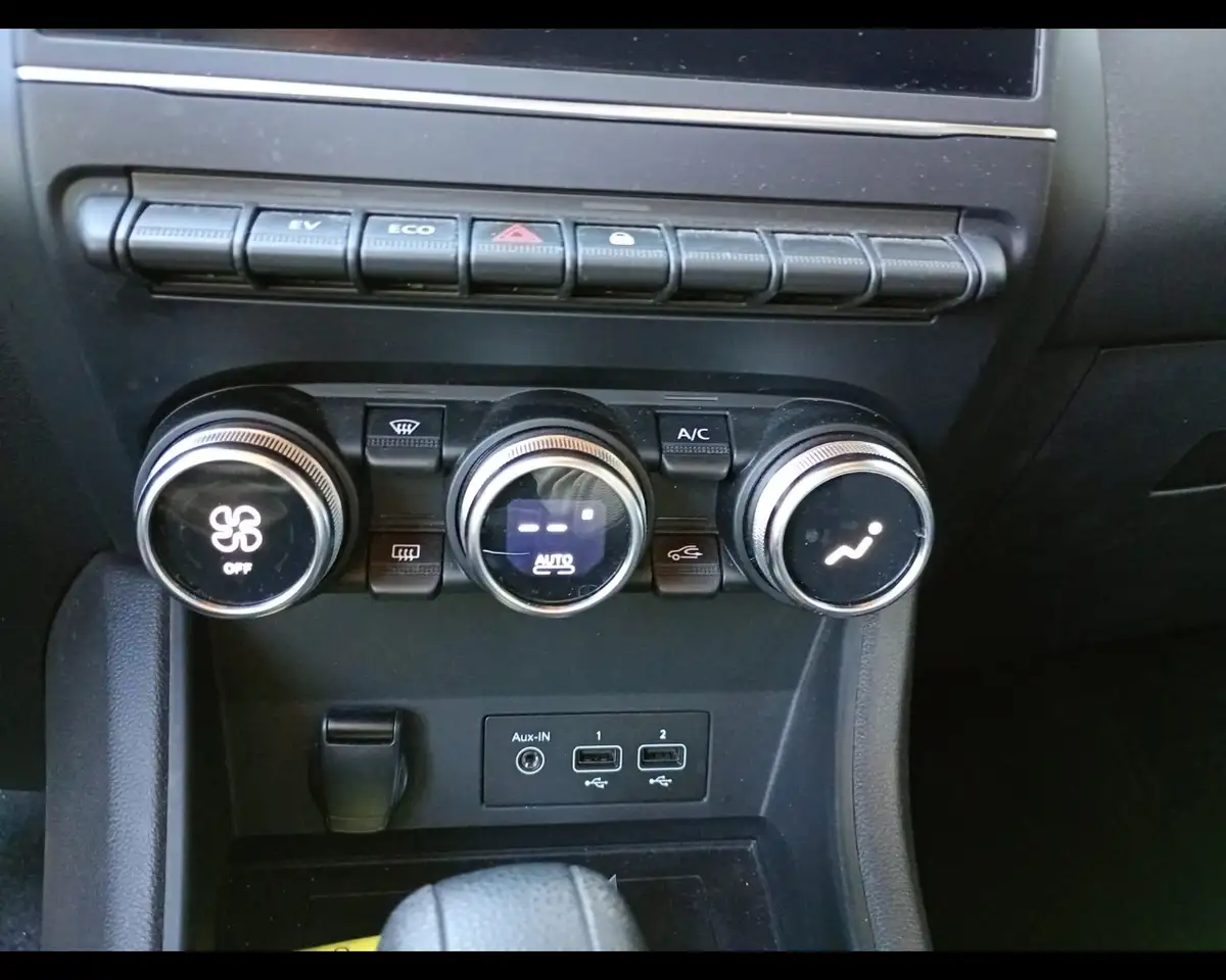 Renault Captur 1.6 E-Tech full hybrid Techno 145cv 18