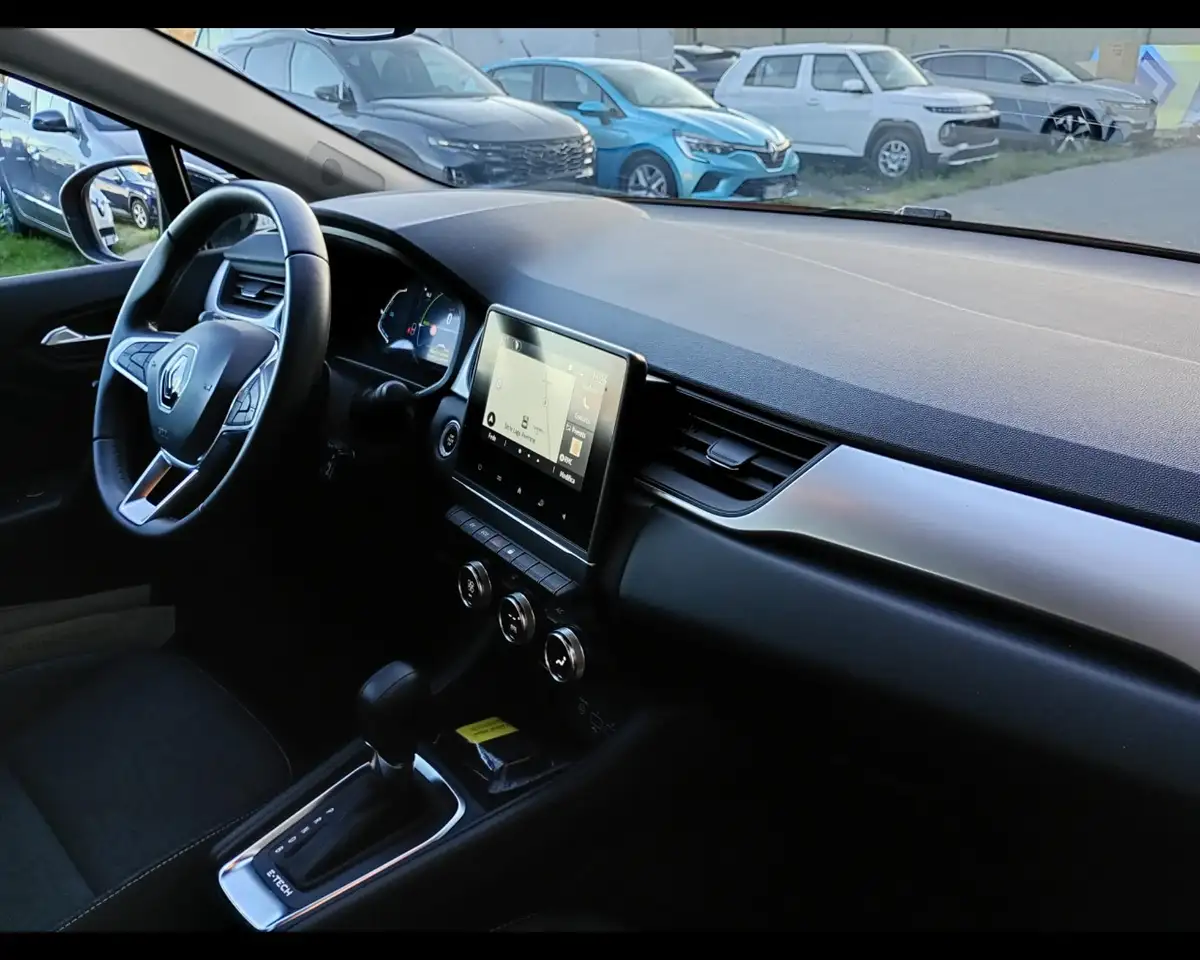 Renault Captur 1.6 E-Tech full hybrid Techno 145cv 14
